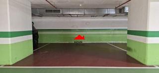 Aparcament cotxe a Paseo de Uribitarte