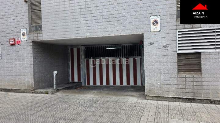 Foto f75b518b-a6fd-4b17-9f41-f3a6331522be. Aparcament cotxe a Albia Bilbao