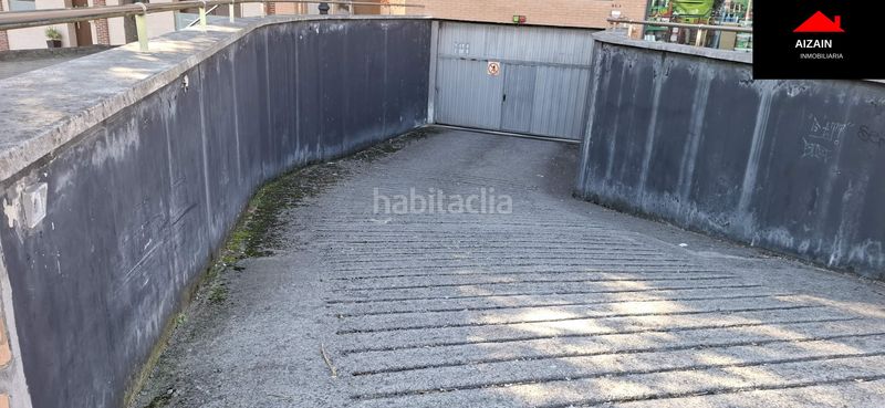 Foto 59e01663-7a1d-462a-a1ca-a21c8eea809a. Aparcament cotxe a Mungia