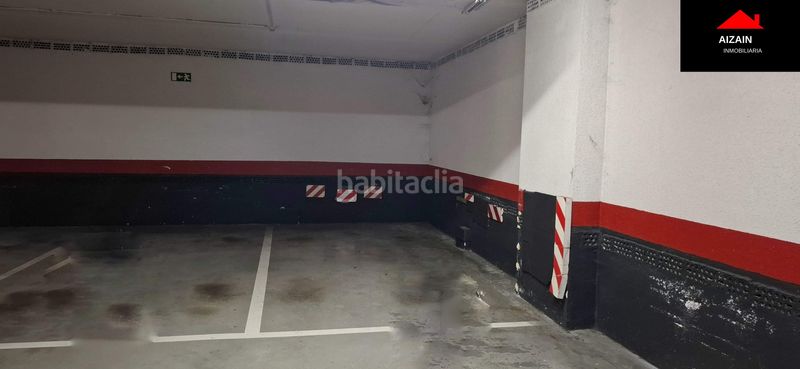 Foto ae5fb544-d2a1-4931-a7a0-a2c0d81d0d00. Aparcament cotxe a Mungia