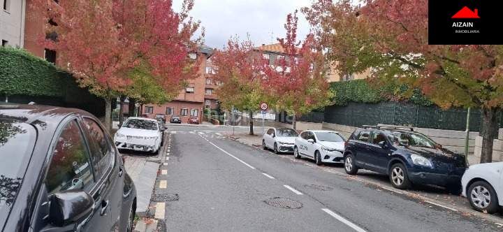 Foto cfde3918-897f-4179-84b7-01b8aefac7df. Aparcament cotxe a santa maría de Getxo Getxo
