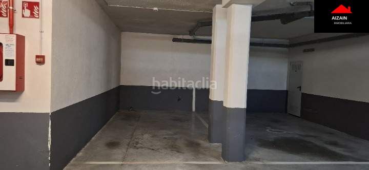 Foto d56554ad-0685-4064-ab28-13218b7dc1bc. Aparcament cotxe a santa maría de Getxo Getxo