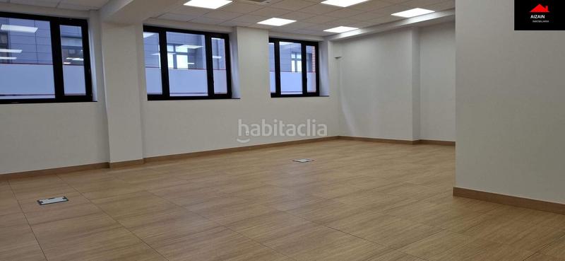 Foto 085f26f9-d5ac-400c-a0e0-63a5b7923b4d. Affitto ufficio con parcheggio in Lamiako-Txopoeta Leioa