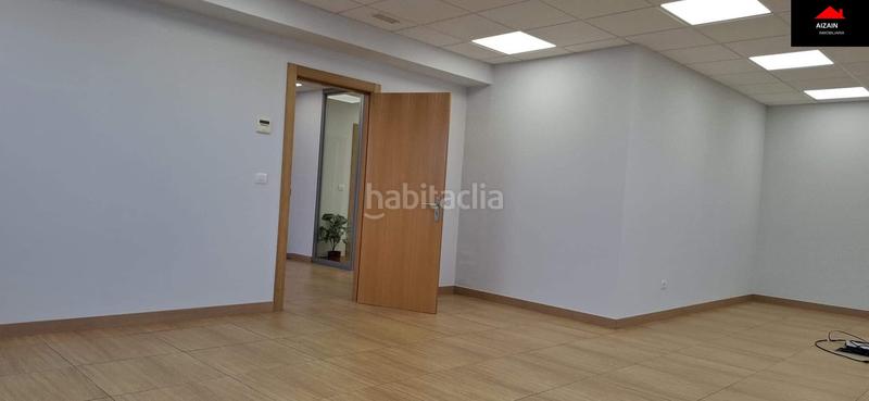 Foto 29a8c491-3a6d-4530-8af4-b9149be47e24. Location bureau avec parking dans Lamiako-Txopoeta Leioa