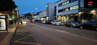 Aparcament cotxe a Avenida Amaia