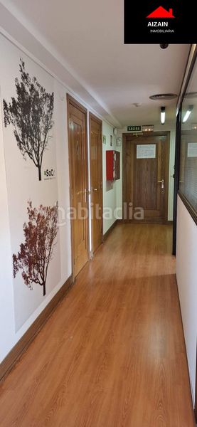 Foto 3d64a6fe-10c1-404a-8a6d-4e3216b7ab5f. Location bureau avec parking dans Lamiako-Txopoeta Leioa
