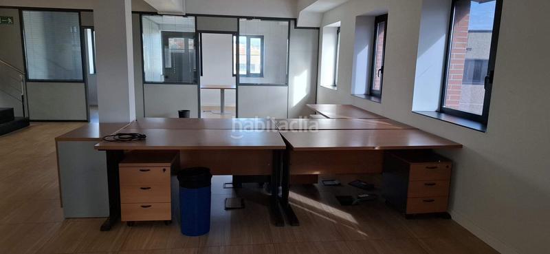 Foto 5bc76fd2-4174-4ea7-8599-26e71801be20. Affitto ufficio in Lamiako-Txopoeta Leioa