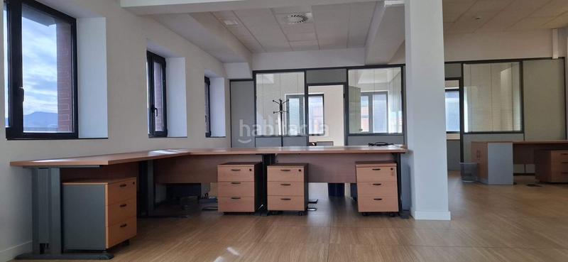 Foto c508b494-4891-4461-9cb6-5f798cd695af. Alquiler oficina  con zona diáfana y cuatro despachos en Leioa