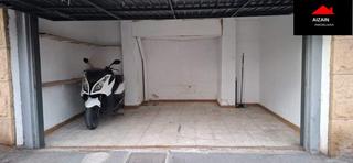 Parking voiture  Calle de errekagane. Parcela de garaje o trastero amplio a pie de calle en sopelana.