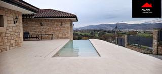 Casa en Loiu. Magnífica casa con vistas despejadas en loiu