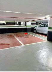 Parking voiture  Albia. Parcela en el edificio albia