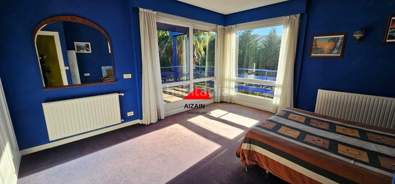 Foto b2b0fc22-d071-408f-b945-9220de160b18. Xalet amb aparcament a Plentzia