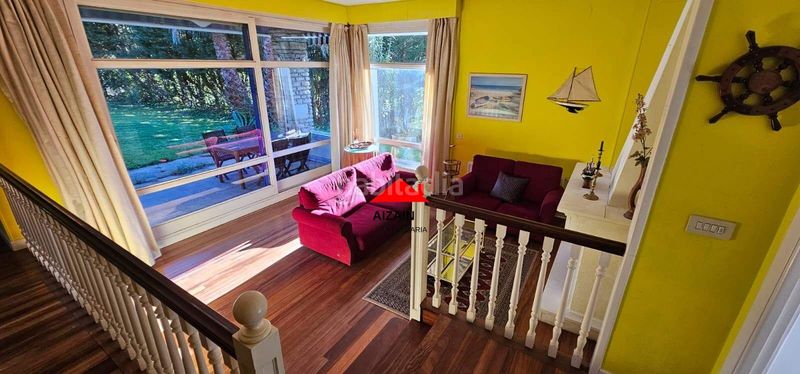 Foto f5e545bc-454d-4c34-975c-168decc19dd8. Xalet amb aparcament a Plentzia