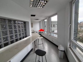 Rent Business premise  Avenida de iparragirre. Nave con posibilidades en zona de paso!