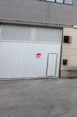 Industrial building in Calle de Larrondo-Goiko