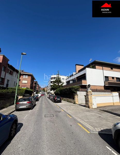 Foto 01ed241b-b6c6-42c6-a3b3-4a3c651fb4f1. Aparcament cotxe a Usategui Getxo