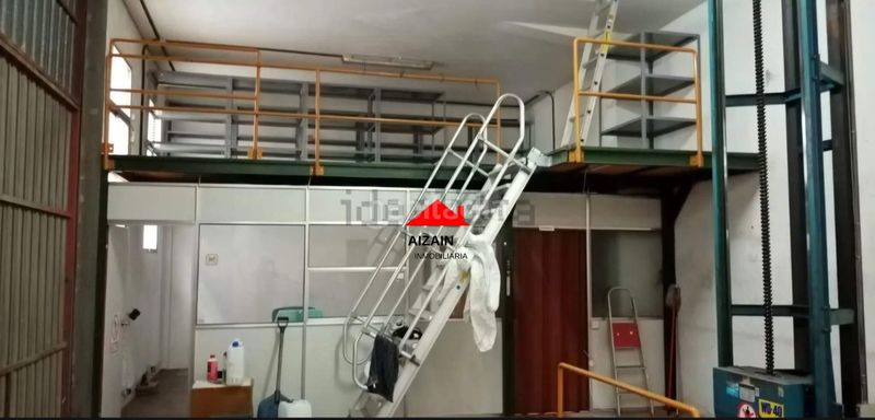 Foto ab764679-b656-49f3-becf-12cf2deb8329. Nau industrial a Erandio