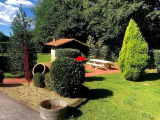 Casa  Camino de emerando. Villa de ensueño con jardín, piscina interior climatizada y acab
