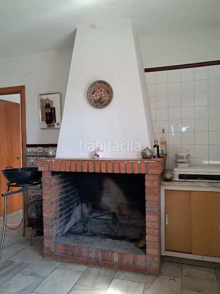 Foto dc29a296-8d74-48cf-8322-9d5ef01e7dd8. Masia amb xemeneia a Senés