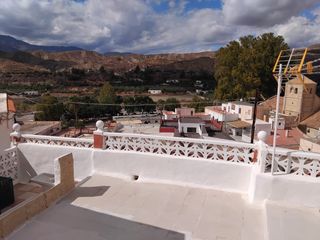Reihenhaus in Santa Cruz de Marchena. Encanto, tranquilidad y a media hora de almeria casa de planta b