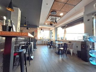 Transfer Business premise in Ciudad Jardín - Tagarete - El Zapillo. ¡oportunidad de traspaso en una de las mejores zonas de el zapil