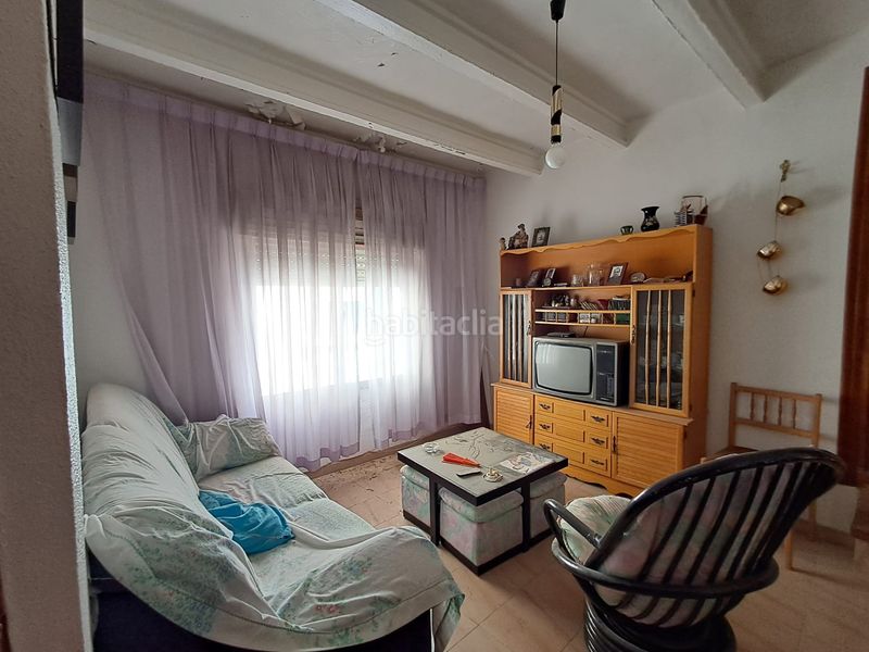 Foto 794b53c2-1548-43ae-8906-9a4a26a7ce12. Casa amb xemeneia a Alcolea