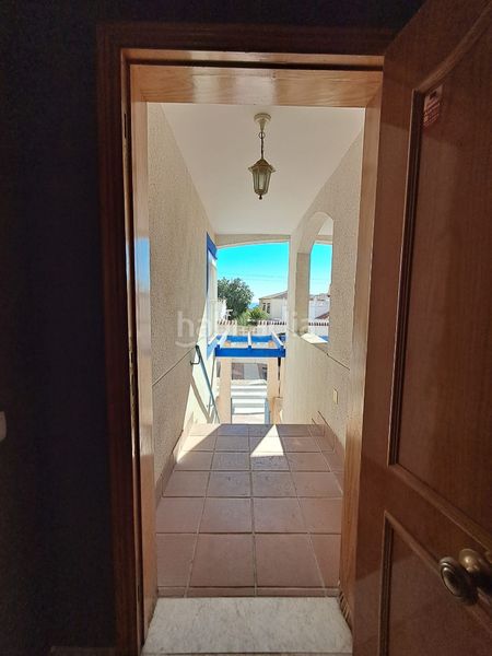 Foto 37ef7024-0fa0-430f-90da-7a1675331542. Casa adossada amb aparcament piscina a Aguadulce Norte Roquetas de Mar