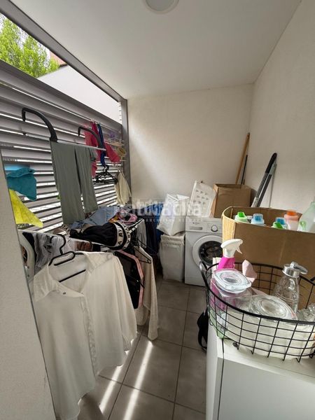 Foto 93847477-329c-49d8-a947-911bf8707a7e. Pis a PAU de Carabanchel Madrid