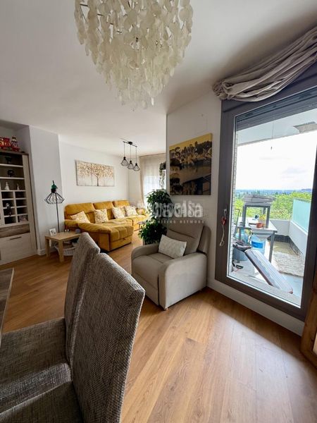 Foto 0963907a-88f0-415a-957a-12d7f7bc4641. Pis a PAU de Carabanchel Madrid