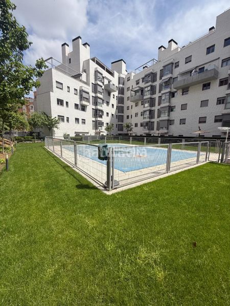 Foto 82a187da-46b3-4134-a36c-616bd089ec85. Pis a PAU de Carabanchel Madrid