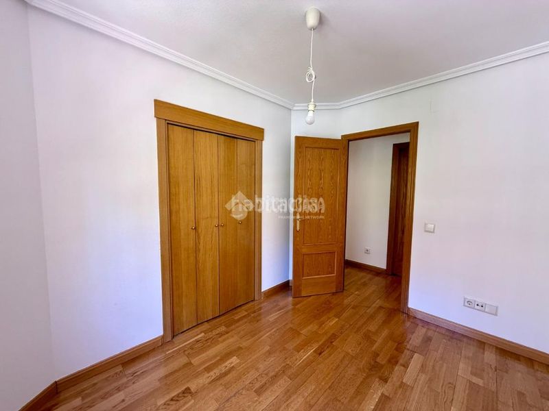 Foto 51f4be54-427a-4b22-b726-2bc5c6343a17. Pis a Abrantes Madrid