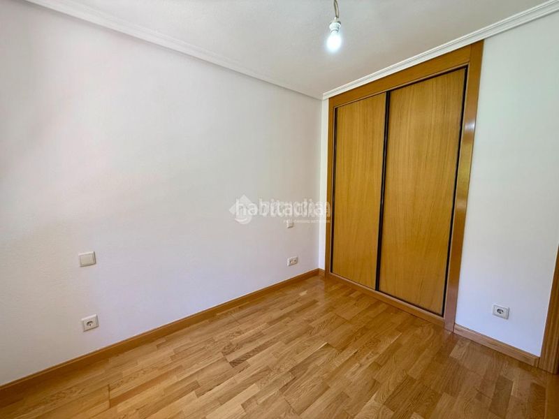 Foto 8ab277dd-da95-4eee-b6df-c749ae60851b. Pis a Abrantes Madrid