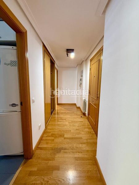 Foto 973d5da1-4434-4ab1-b564-a27eba9f0bc1. Pis a Abrantes Madrid