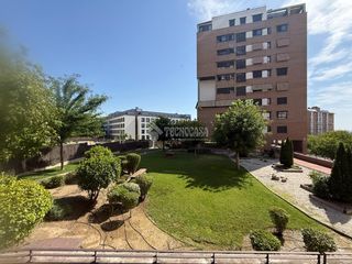 Flat in PAU de Carabanchel. Piso en venta en madrid