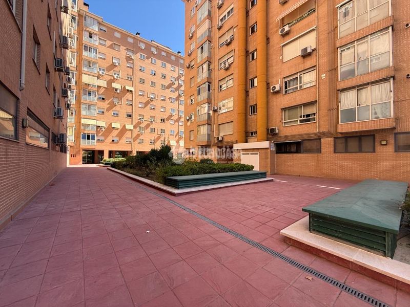 Foto 70d2fcae-2c54-48de-b538-6d06e87c1531. Pis a Abrantes Madrid
