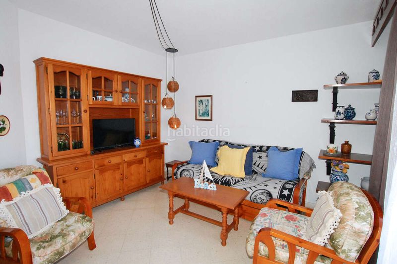 Foto 00f0fb62-1266-494f-8c7f-c48f5dfc8c85. Piso apartamento de 2 dormitorios en urbanización salomar en Salobreña