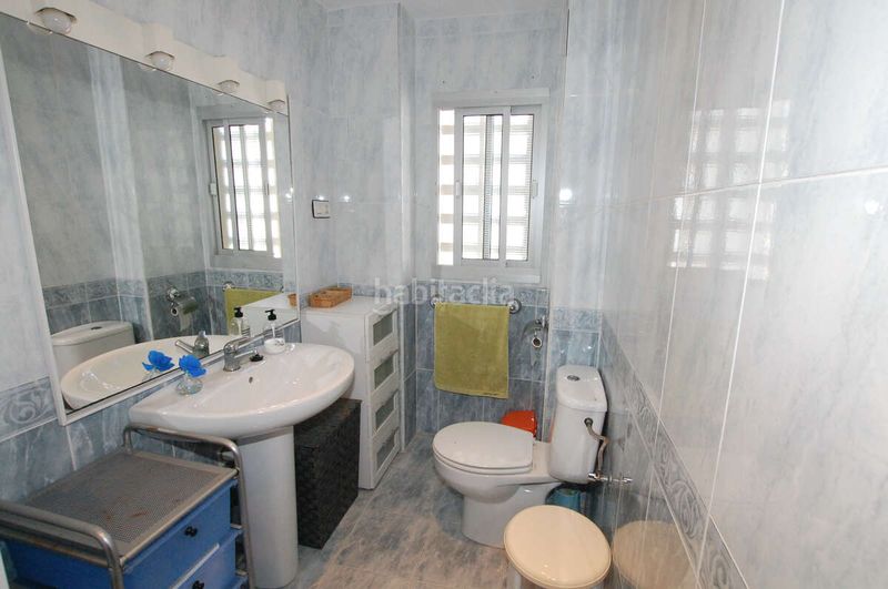 Foto 7a6ba12c-9c43-47cf-9b3f-d6c97611070c. Piso apartamento de 2 dormitorios en urbanización salomar en Salobreña