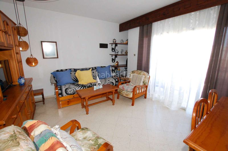 Foto cf748930-f85a-4454-8bdc-2674f5342f48. Piso apartamento de 2 dormitorios en urbanización salomar en Salobreña