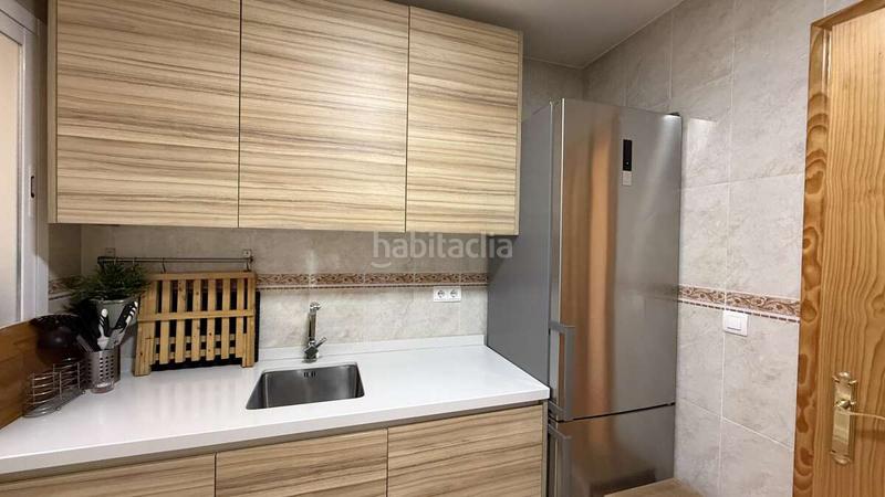 Foto a4d3884a-d0c4-4c58-9d05-932ff4da561d. Location appartement avec parking piscine dans Residencial Triana - Barrio Alto Gabias (Las)