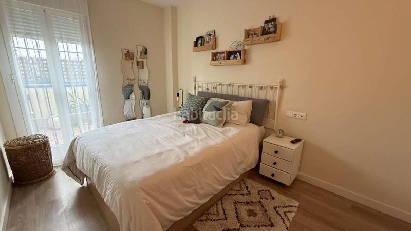 Foto 547b93ad-3313-4525-8116-04821b6328c7. Rent flat with parking pool in Residencial Triana - Barrio Alto Gabias (Las)