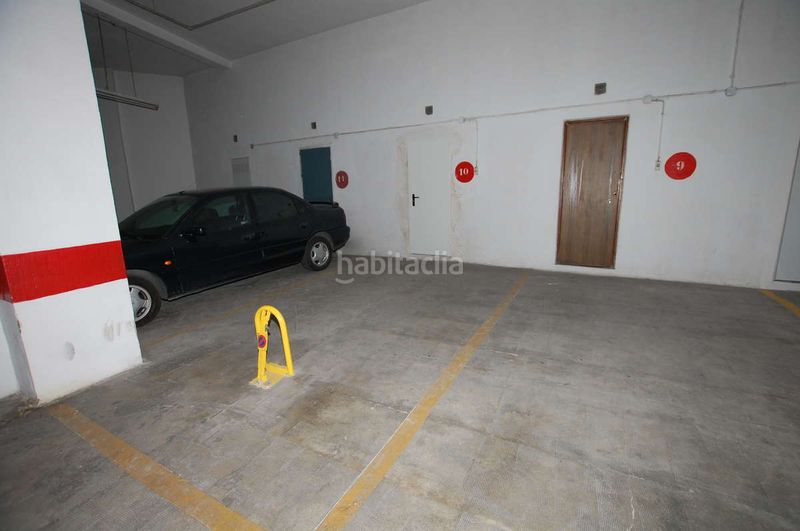 Foto fb6fab2d-b0aa-44d4-ae8d-c49d1b1056b4. Pis amb aparcament a Plaza de Toros Granada