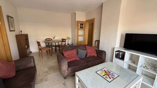 Lloguer Pis  San pablo. Piso de 4 dormitorios y 2 baños