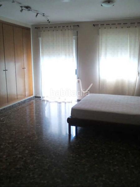 Foto 90ac6b92-9a6a-4bd8-b240-e01db888abb4. Lloguer dúplex a passeig de la petxina 66 a Nou Moles Valencia