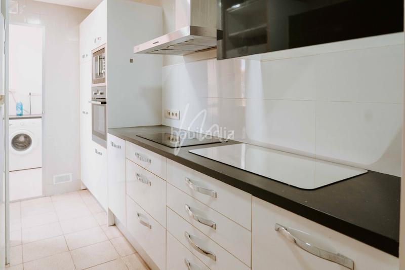 Foto 7dc40761-a176-4b5f-89d8-f9d821c32531. Location appartement dans Ciutat Jardí Valencia