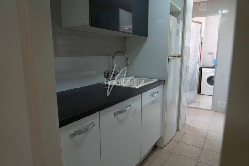 Foto 94443530-d7b6-41df-880f-39fa6eac2c82. Location appartement dans Ciutat Jardí Valencia