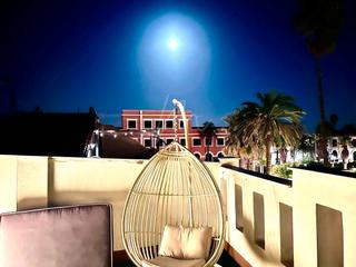 Chalet  Carrer del riu tajo. Espectacular chalet en la playa de la malvarrosa  a 100 metros d