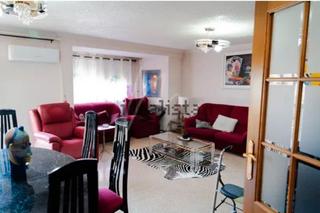 Pis a Avinguda de Gaspar Aguilar