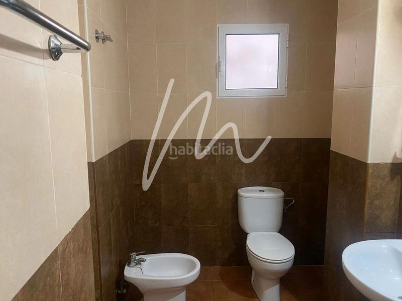 Foto 339d4df7-49ee-4238-a78c-3d00fe1c2755. Miete etagenwohnung in carrer de murillo 10 in El Pilar Valencia