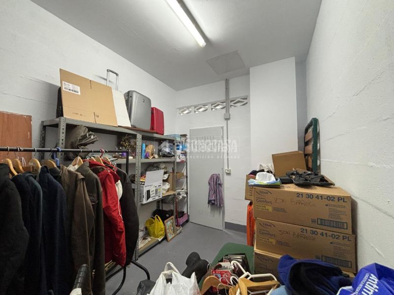 Foto a100b398-8d27-4fc1-9f7c-fc091059e216. Piso  en venta en Los Castros Santander