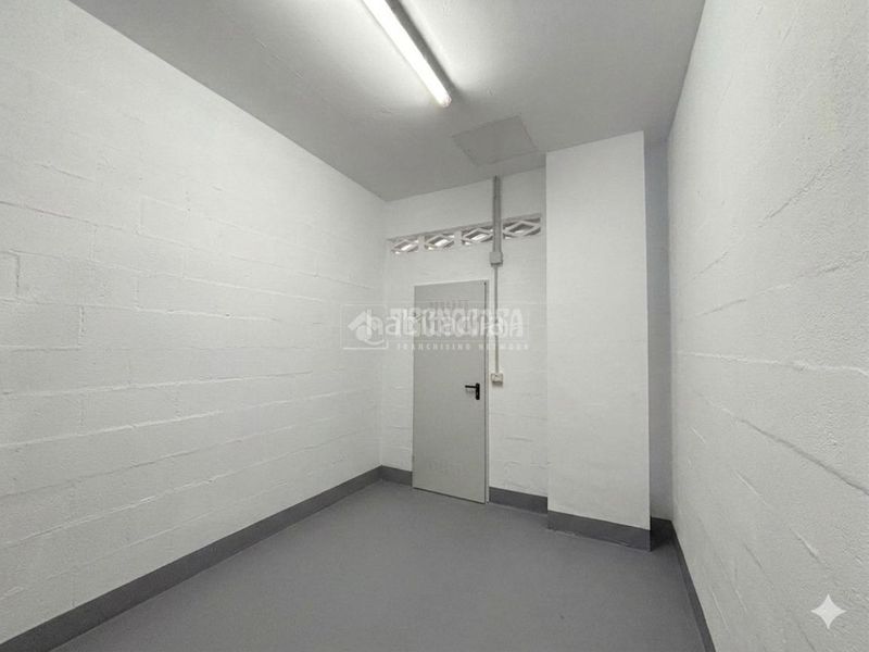 Foto ae437291-bab9-4bec-91f4-8984ad053dab. Piso  en venta en Los Castros Santander